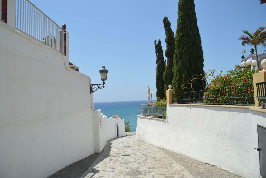 Ferienwohnung Casa Rocio En Nerja Exterior foto